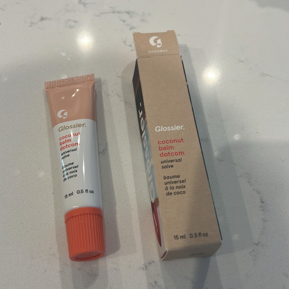 Glossier Balm Dotcom in Coconut (Vegan)